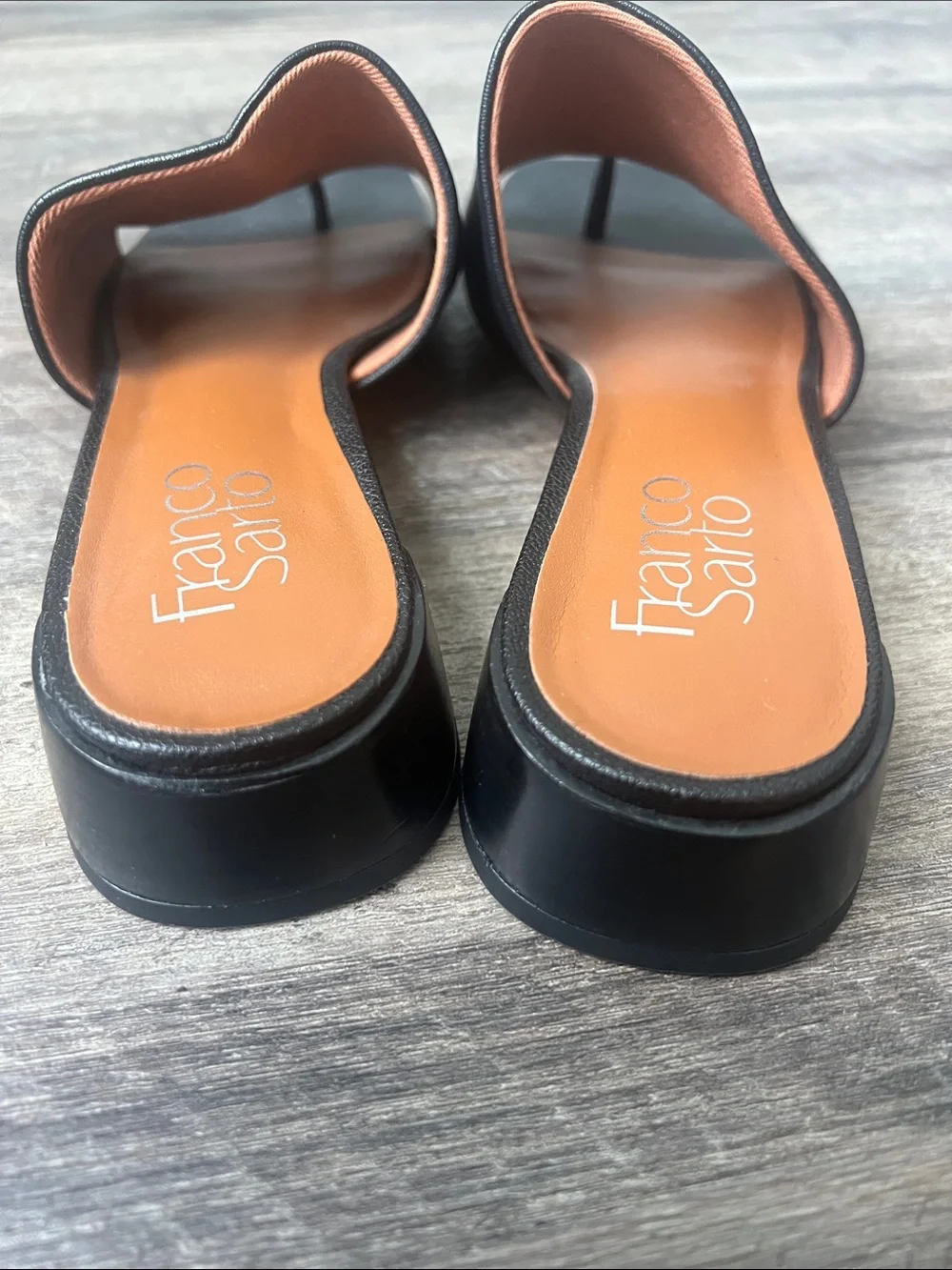 Franco Sarto Black Leather Slide Heels 6.5M ♣️